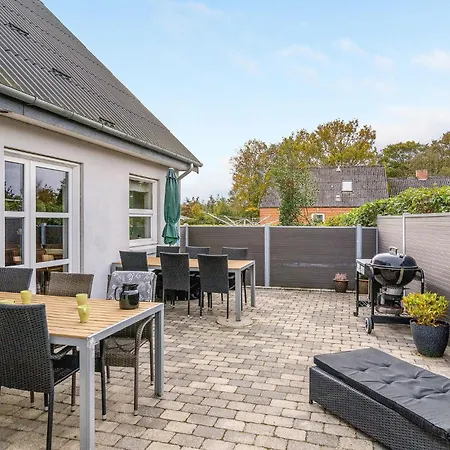 Cozy In With Kitchen Holiday home Hadsund